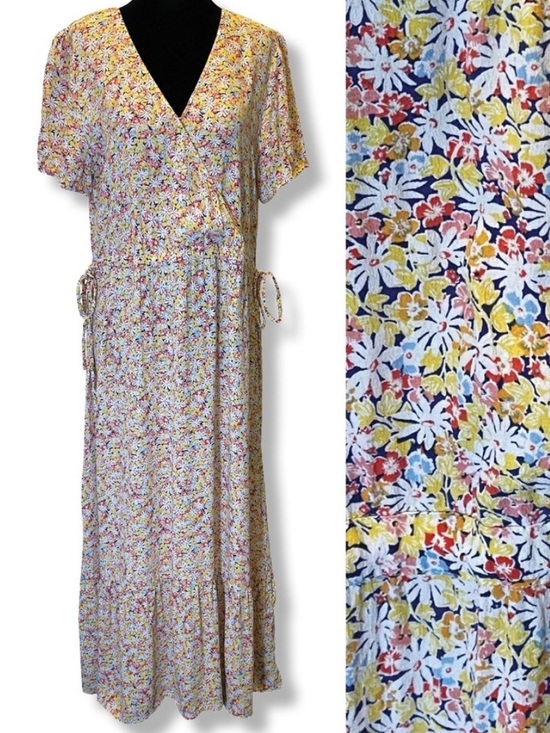 Fat Face Dresses & Skirts - Cute ditzy floral maxi dress | Size: 10